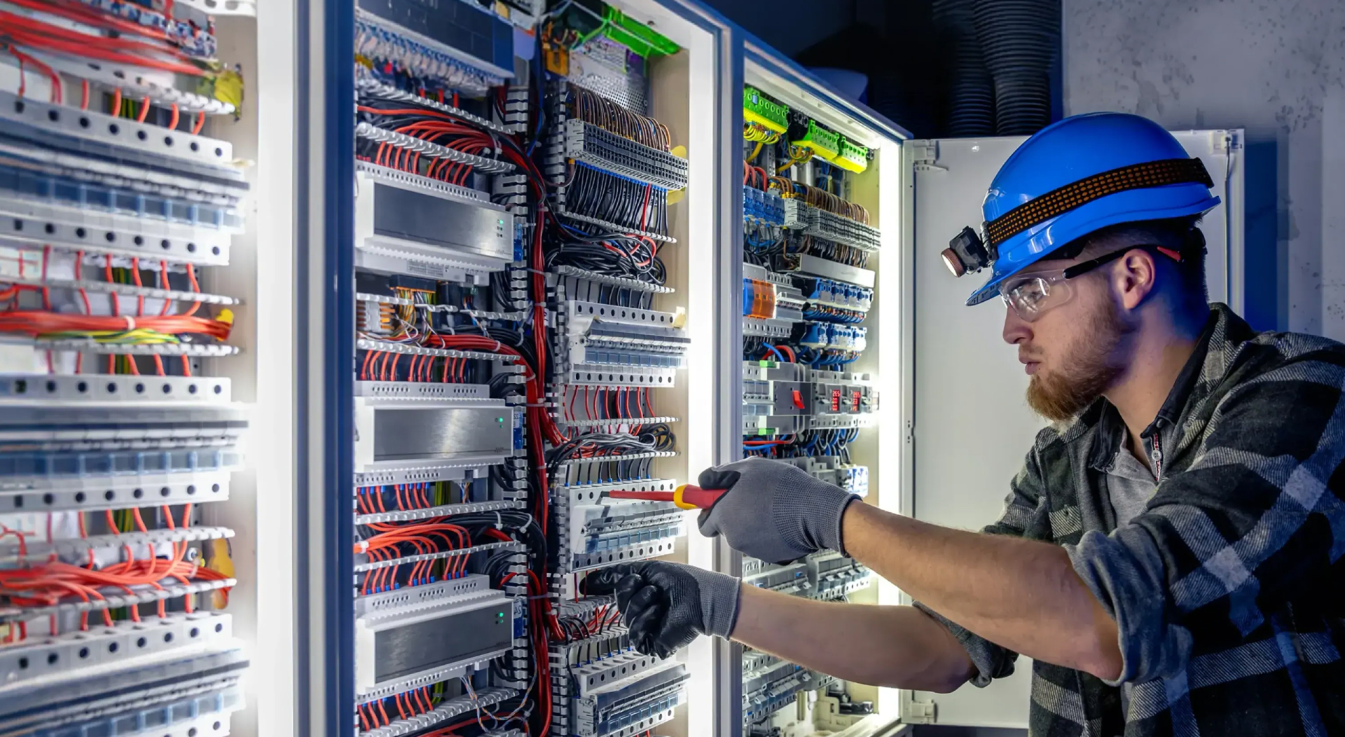 Professional electrical lighting installation by Cyrus Electric